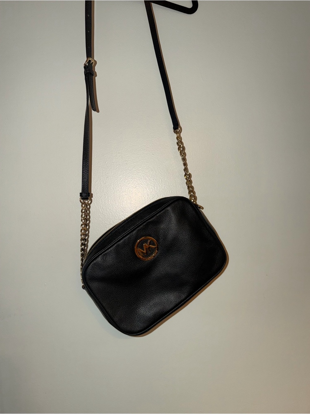 Michael Kors Black Leather Crossbody with Gold Chain Detail